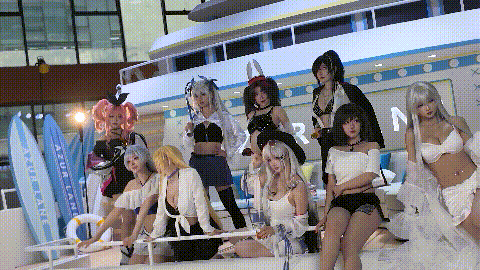 05.11  应求而发   2026 5月广州【萤火虫漫展】拍摄~cos制服大尺度诱惑 ~丝袜黑丝 大奶美少女【253V /121G 】